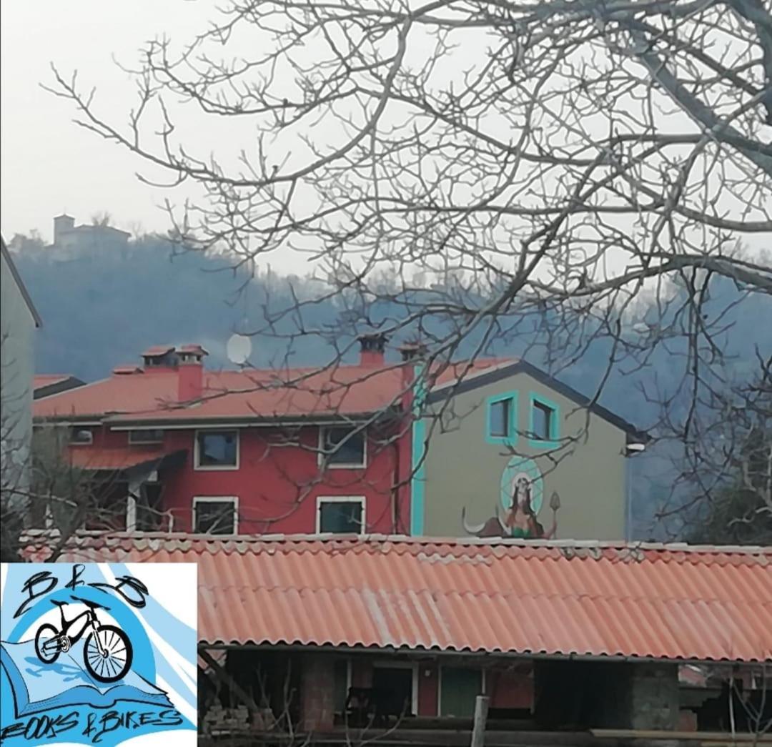 B&B Books & Bikes Buia Exterior foto